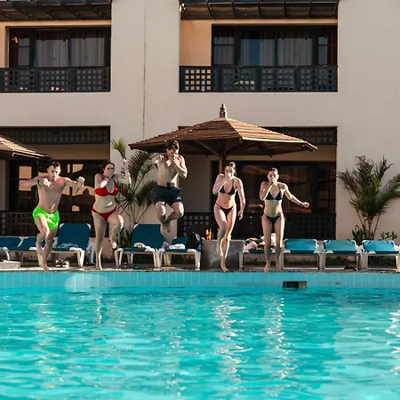 Blend Club Aqua Resort